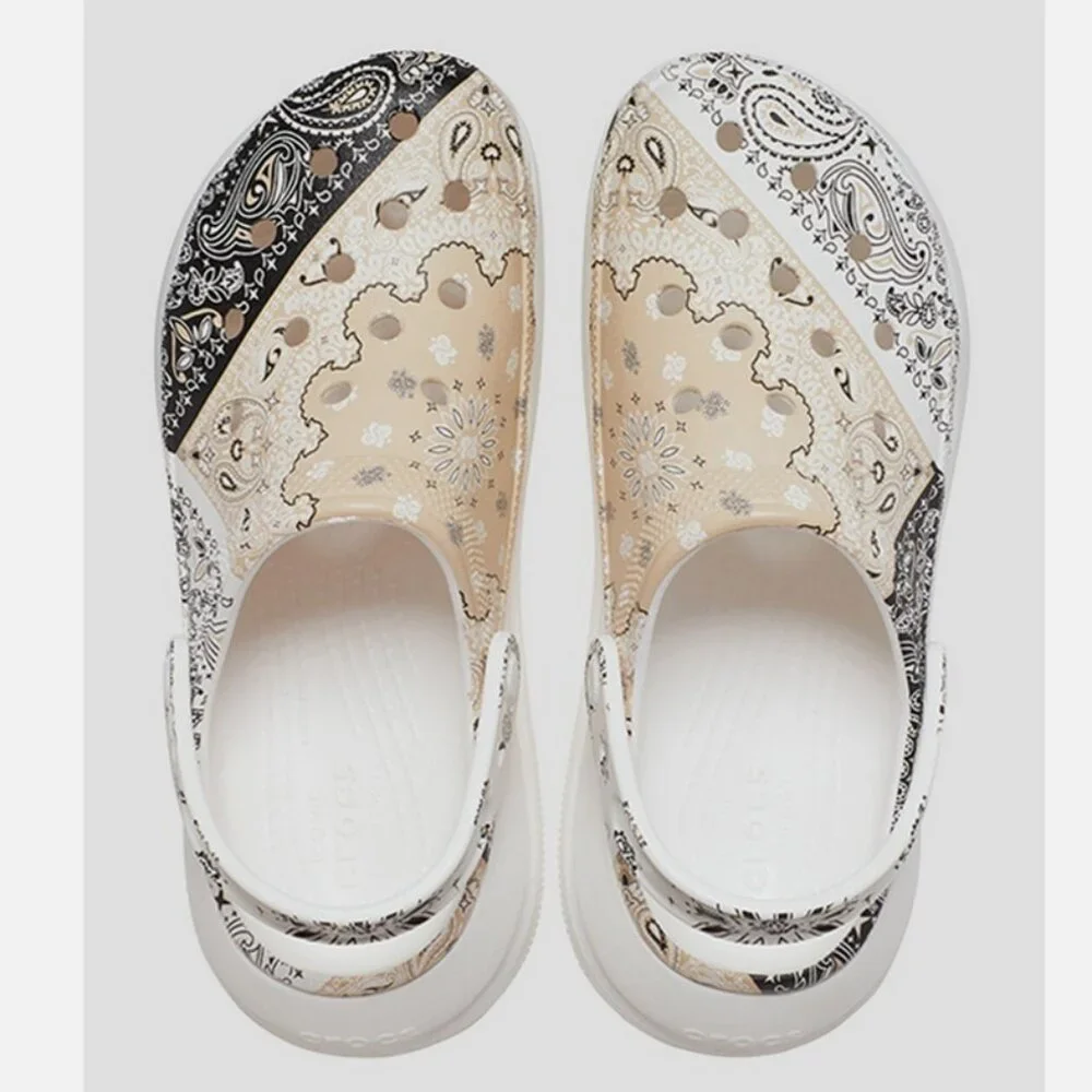 Crocs Classic Crush Bandana Clog Paisley